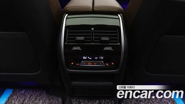BMW X6 xDrive40i M Sport — Фото автомобиля 18