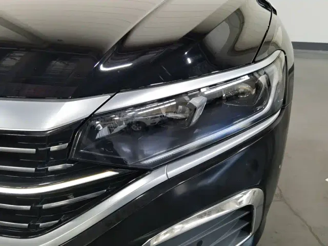 Volkswagen Passat — Фото автомобиля 7