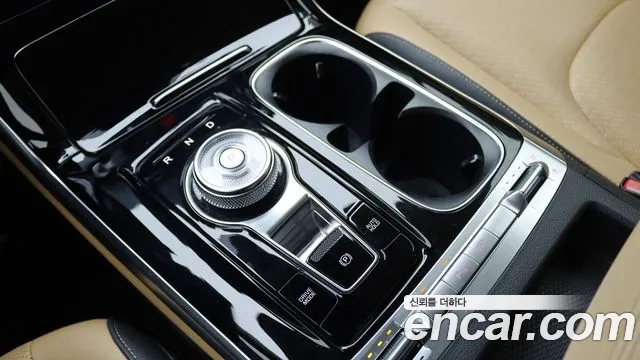 Kia Canival Carnival 4 поколение Бензин 9 мест Signature — Фото автомобиля 9
