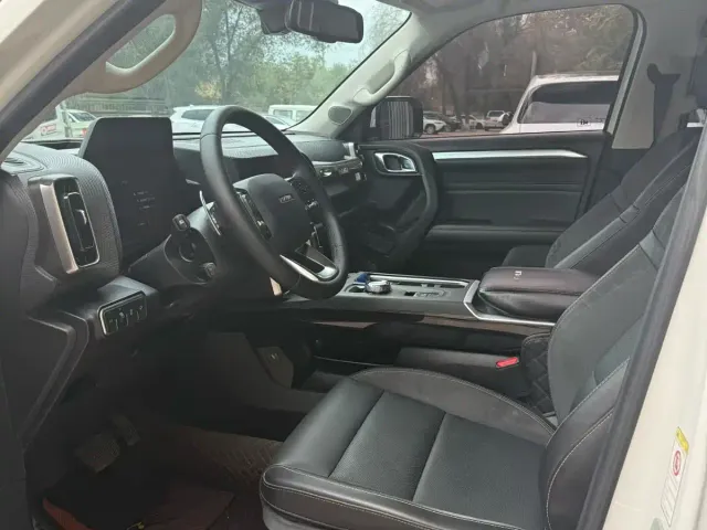 Haval Big Dog — Фото автомобиля 4