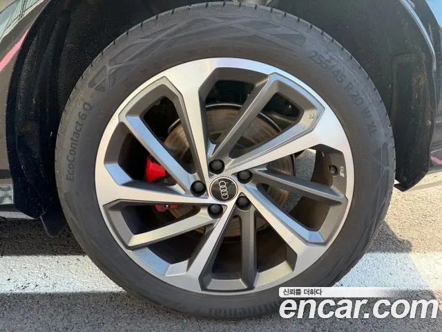 Audi Q5 80A — Фото автомобиля 5