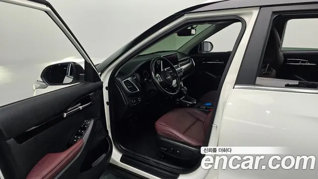 Kia Seltos Seltos Бензин 1.6 турбо 2WD — Фото автомобиля 10