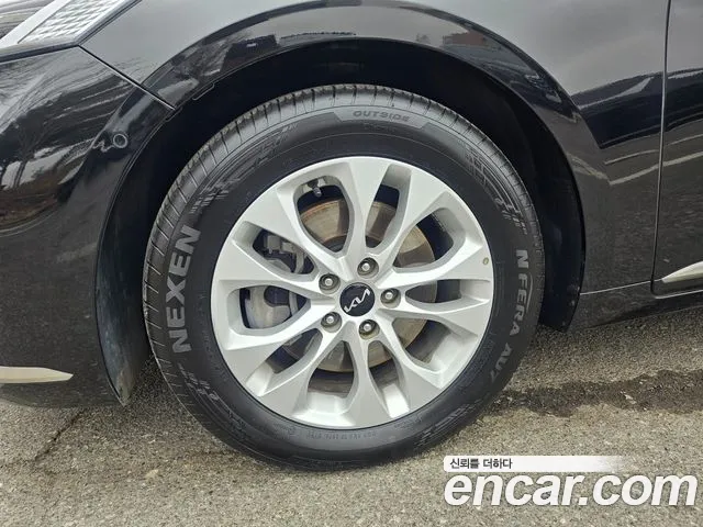 Kia K8 2.5 Бензин 2WD — Фото автомобиля 6