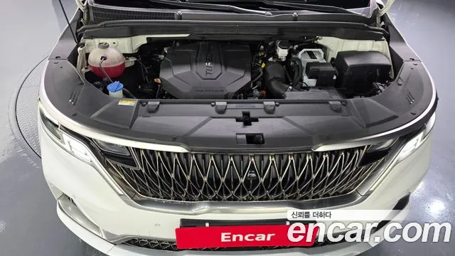Kia Canival Carnival 4 поколение Дизель 7 мест Signature — Фото автомобиля 3