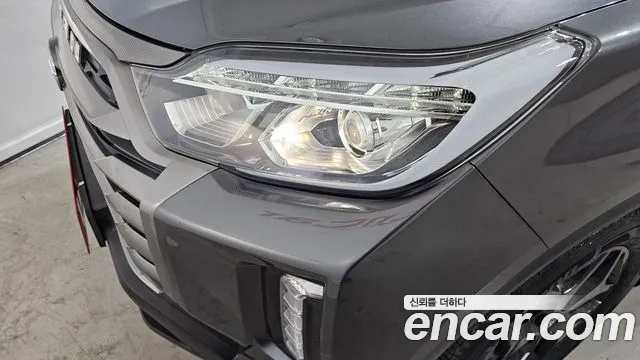 KG_Mobility_Ssangyong Rexton Новый Rexton Sport Khan Дизель 2.2 2WD — Фото автомобиля 22