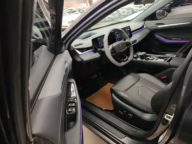 Changan Raeton Plus — Фото автомобиля 15