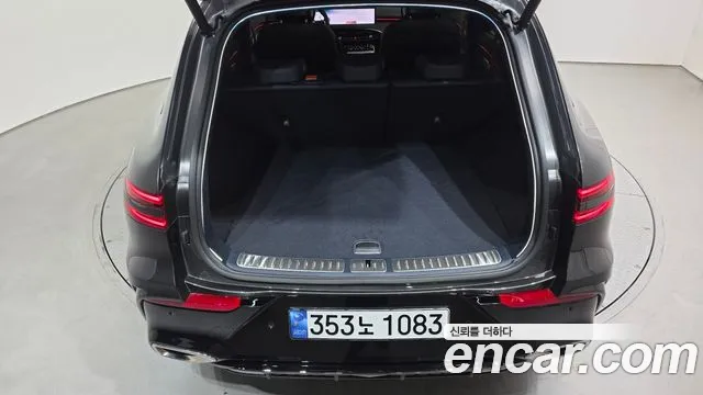 Genesis GV70 2.5T Бензин 2WD — Фото автомобиля 30