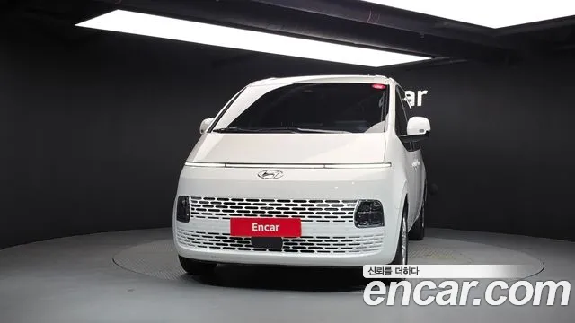 Hyundai Staria Staria L3.5 Карго 3 места — Фото автомобиля 3