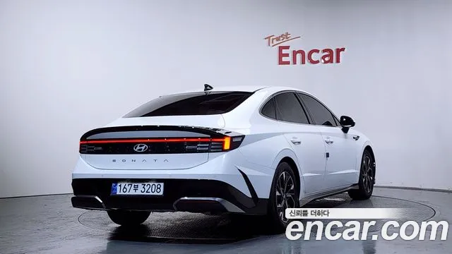 Hyundai Sonata Sonata Edge(DN8) 2.0 LPG(Для проката) — Фото автомобиля 2