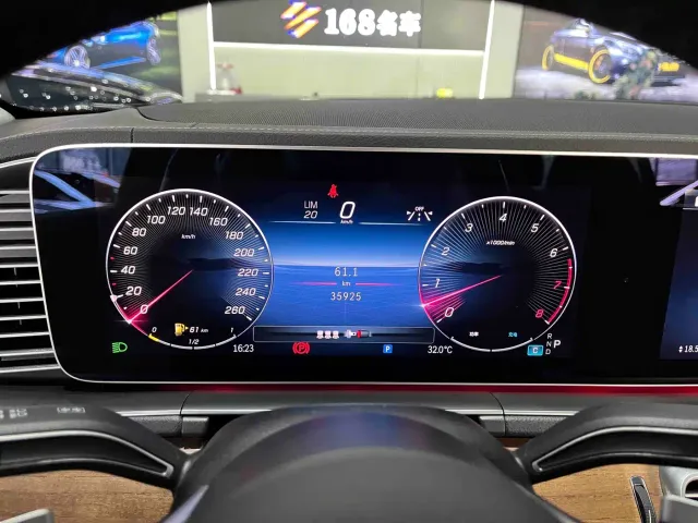 Mercedes-Benz GLE-Class — Фото автомобиля 19