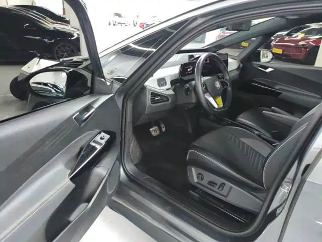 Volkswagen ID.3 — Фото автомобиля 15