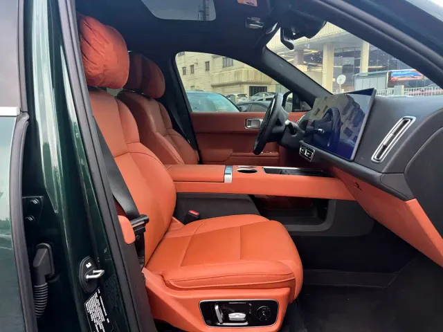 Li Auto L7 — Фото автомобиля 12