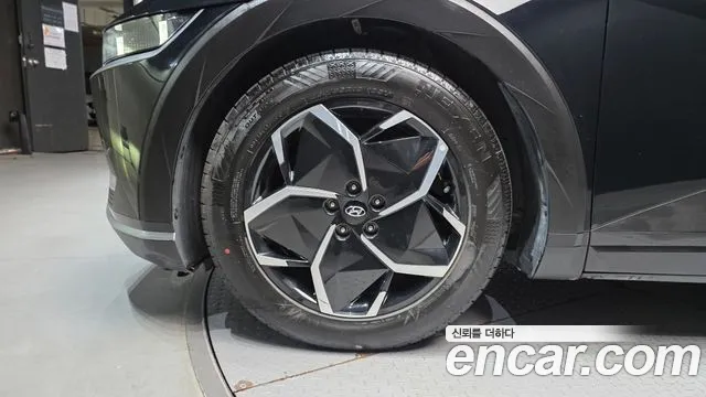Hyundai Ioniq 5 — Фото автомобиля 5