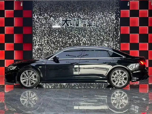 Audi A6L — Фото автомобиля 2