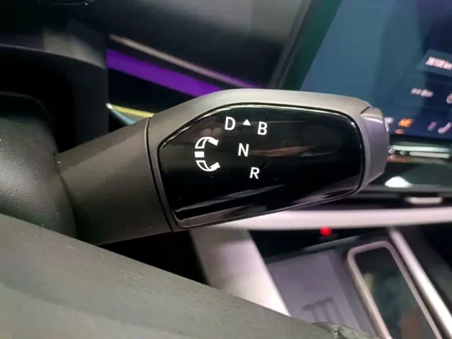 Volkswagen ID. Unyx 06 — Фото автомобиля 13