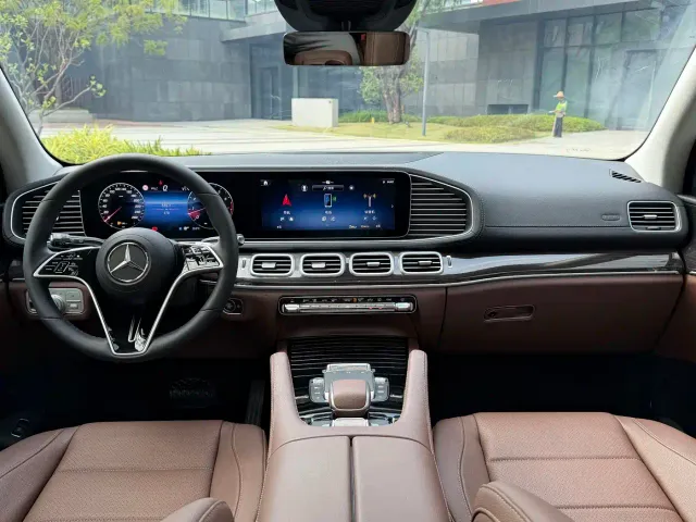 Mercedes-Benz GLE-Class — Фото автомобиля 18