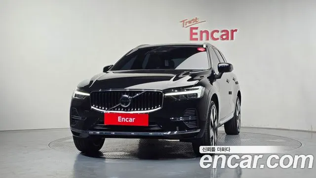 Вольво XC60 — Фото автомобиля 3