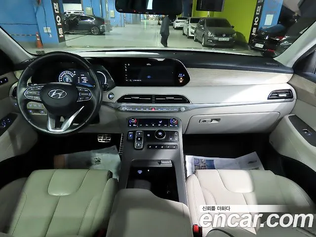Hyundai Palisade Palisade Дизель 2.2 2WD — Фото автомобиля 15