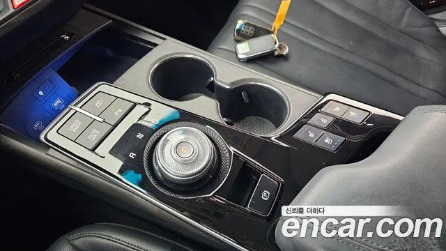 Kia K8 K8 Hybrid — Фото автомобиля 9
