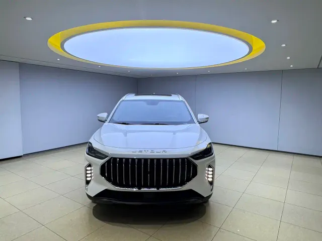 Jetour X70 Plus — Фото автомобиля 2