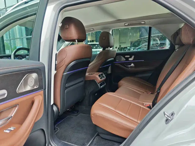 Mercedes-Benz GLE-Class — Фото автомобиля 4