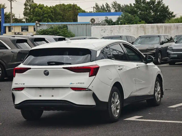 Buick Velite 6 — Фото автомобиля 4