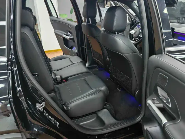 Mercedes-Benz EQB — Фото автомобиля 13