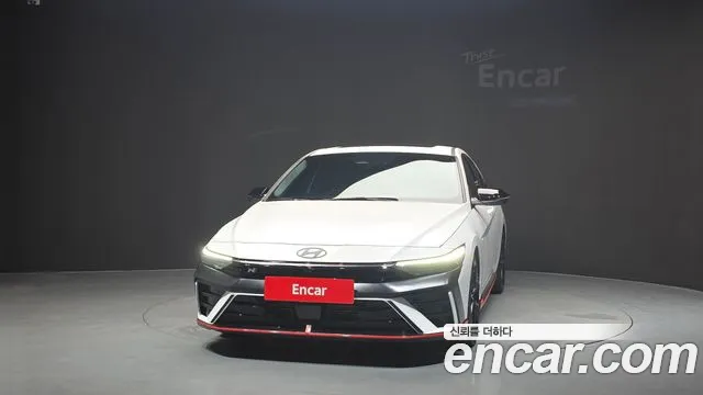 Hyundai AVANTE — Фото автомобиля 3