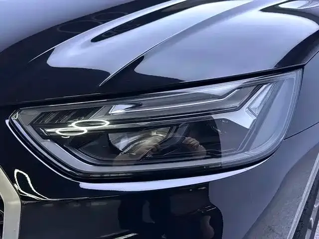 Audi Q5L Sportback — Фото автомобиля 13