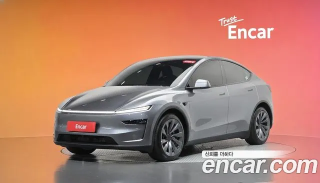 Фотография автомобиля — Tesla Model Y
