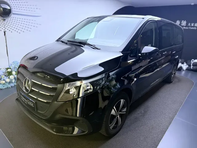 Фотография автомобиля — Mercedes-Benz Vito