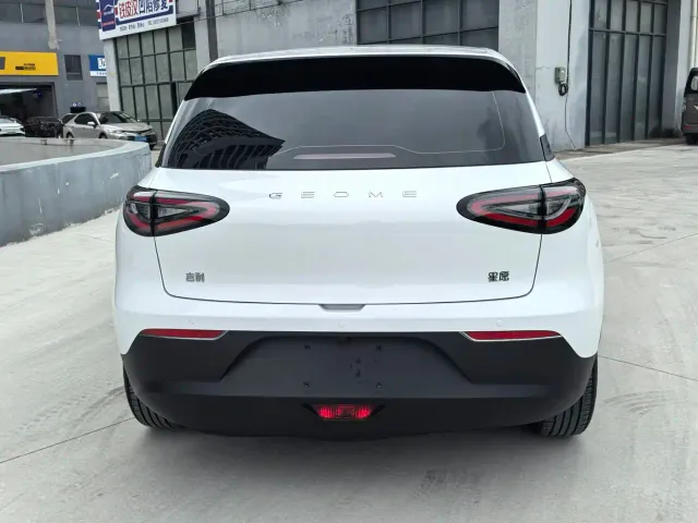Geely Starry Wish — Фото автомобиля 5