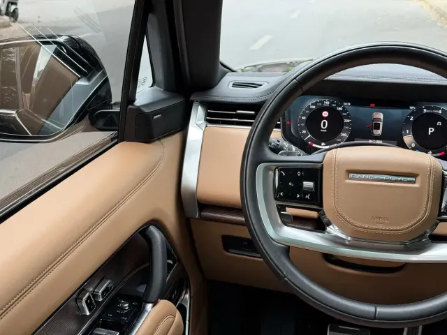 Land Rover Range Rover — Фото автомобиля 21