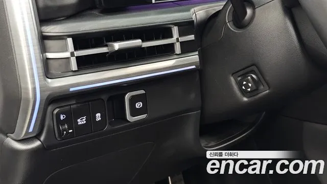 Hyundai Santafe Santa Fe (MX5) Бензин 2.5T 4WD — Фото автомобиля 22