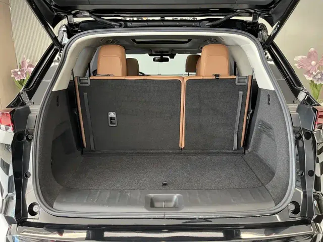 Nissan Terra — Фото автомобиля 28