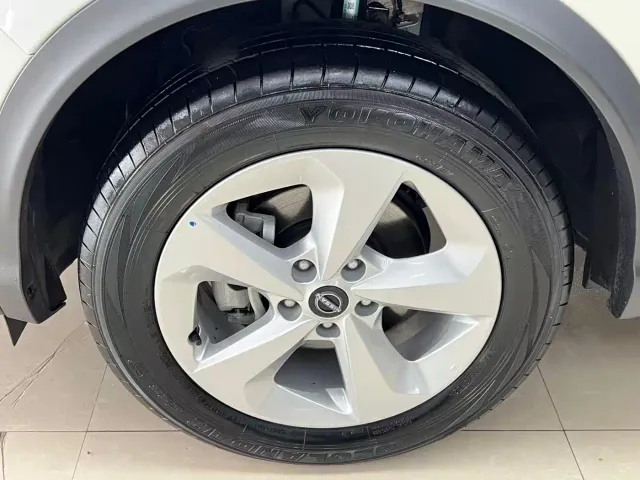 Nissan Qashqai — Фото автомобиля 21