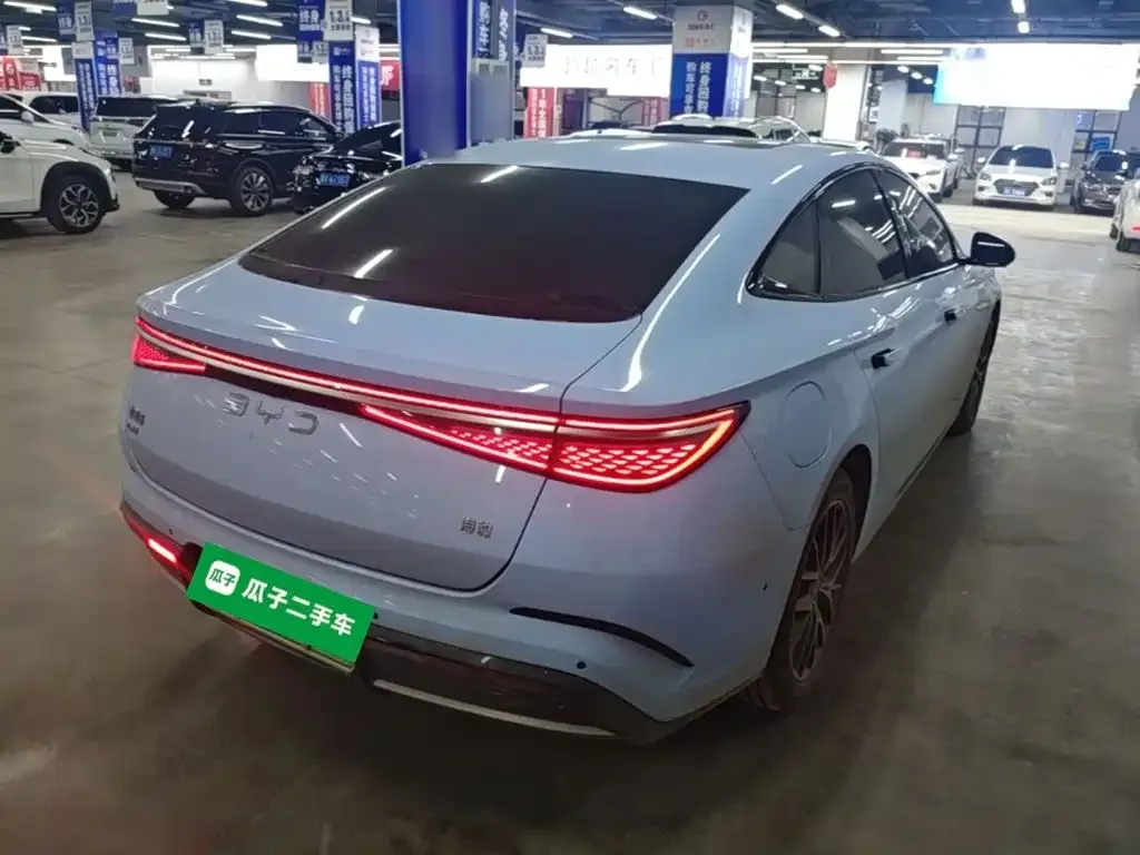 BYD Seal 2023 DM-i 1.5T 121km Flagship — Фото автомобиля 6