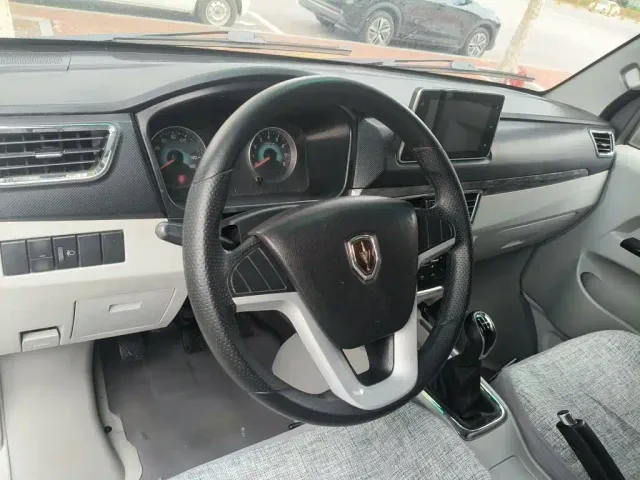 Jinbei New Hiace S — Фото автомобиля 10