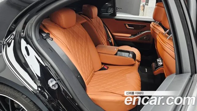 Mercedes-Benz S-Class S-класс W223 — Фото автомобиля 11