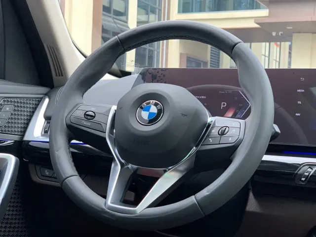 BMW X1 — Фото автомобиля 20