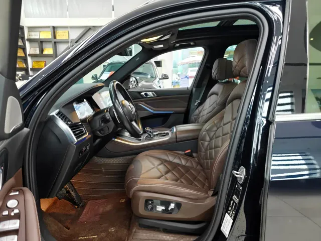 BMW X5 — Фото автомобиля 13