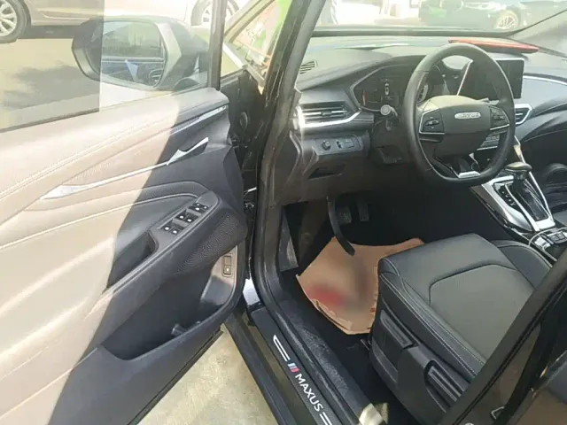 Maxus G50 — Фото автомобиля 15