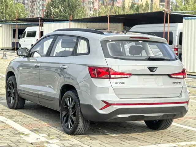 Jetta VS7 — Фото автомобиля 7