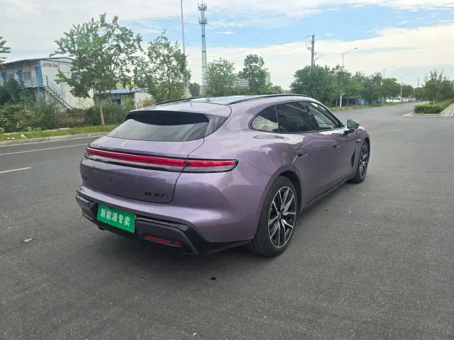 Shangjie Z7T — Фото автомобиля 9