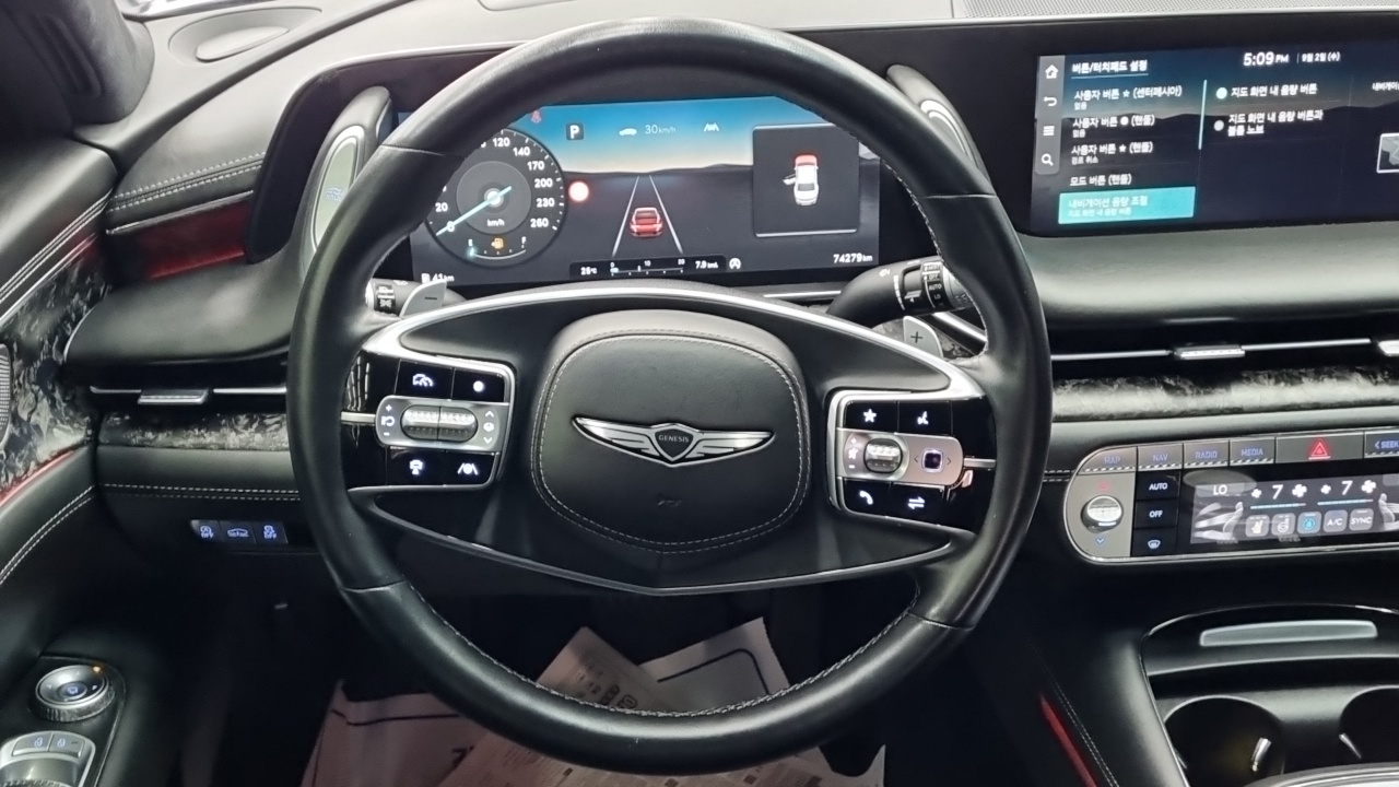 Genesis G90 RS4 — Фото автомобиля 12