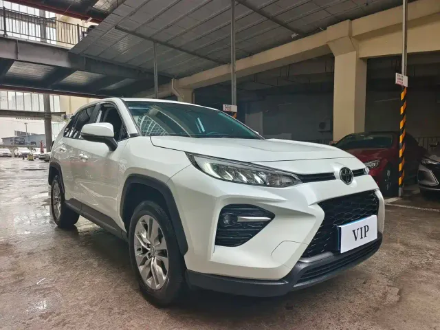Toyota Wildlander — Фото автомобиля 3