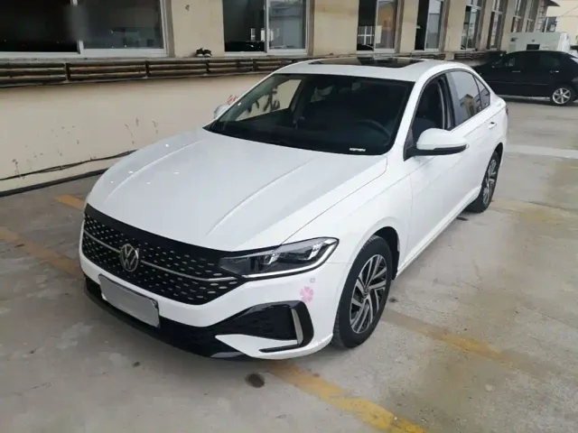 Фотография автомобиля — Volkswagen Lavida