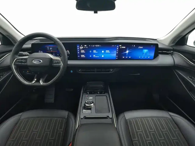 Ford Mondeo — Фото автомобиля 5