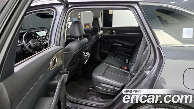 Kia Sorento Sorento 4-е поколение Дизель 2.2 2WD — Фото автомобиля 11