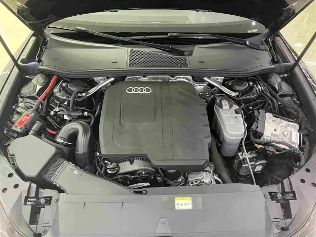 Audi A6L — Фото автомобиля 18